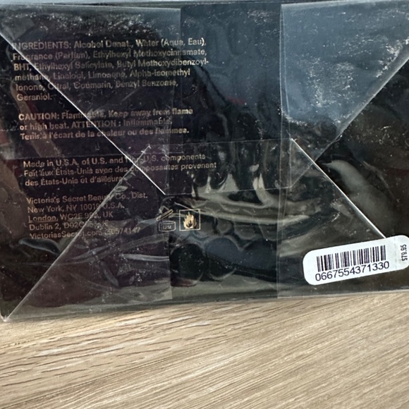 Victoria’s Secret Very Sexy Night Eau de Parfum - Picture 7 of 7